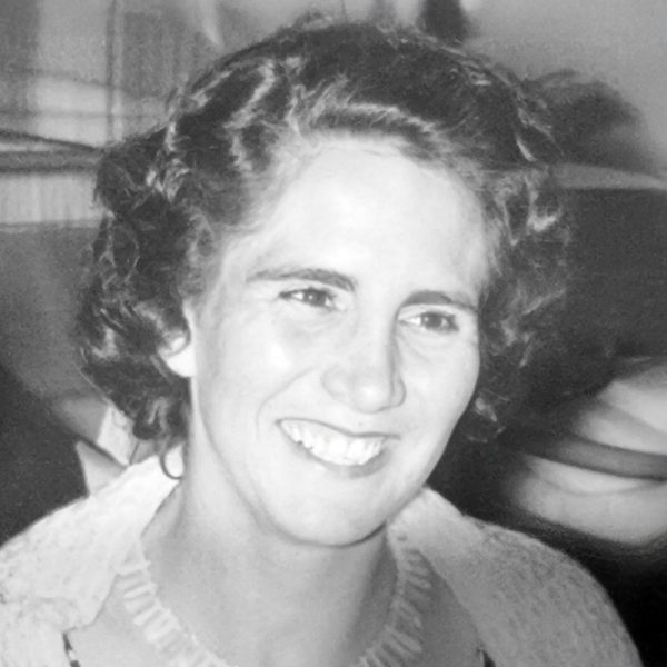 Mrs Irene Glen